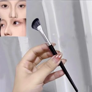 ( Lẻ 1 ) Cọ Bắt Sáng & Tạo Khối Mũi CKM35
