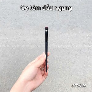[ Lẻ 1 cây ] Cọ trang điểm kẻ mắt, cọ tém đầu ngang đa năng CTDN39