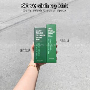 [ Kèm vòi ] Xịt vệ sinh cọ khô sạch nhanh chóng Daily Brush Cleaner Spray - Việt Nam 